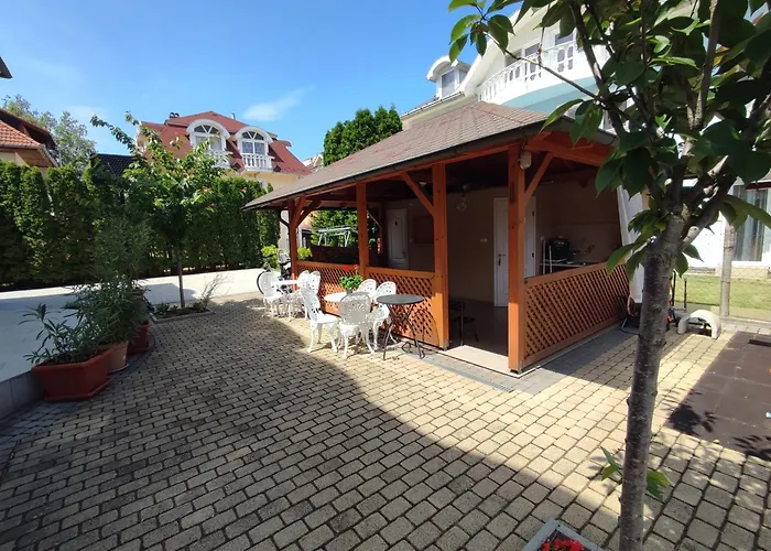 Pelso アパート シオーフォク