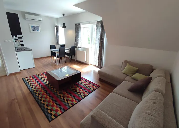 Pelso アパート シオーフォク